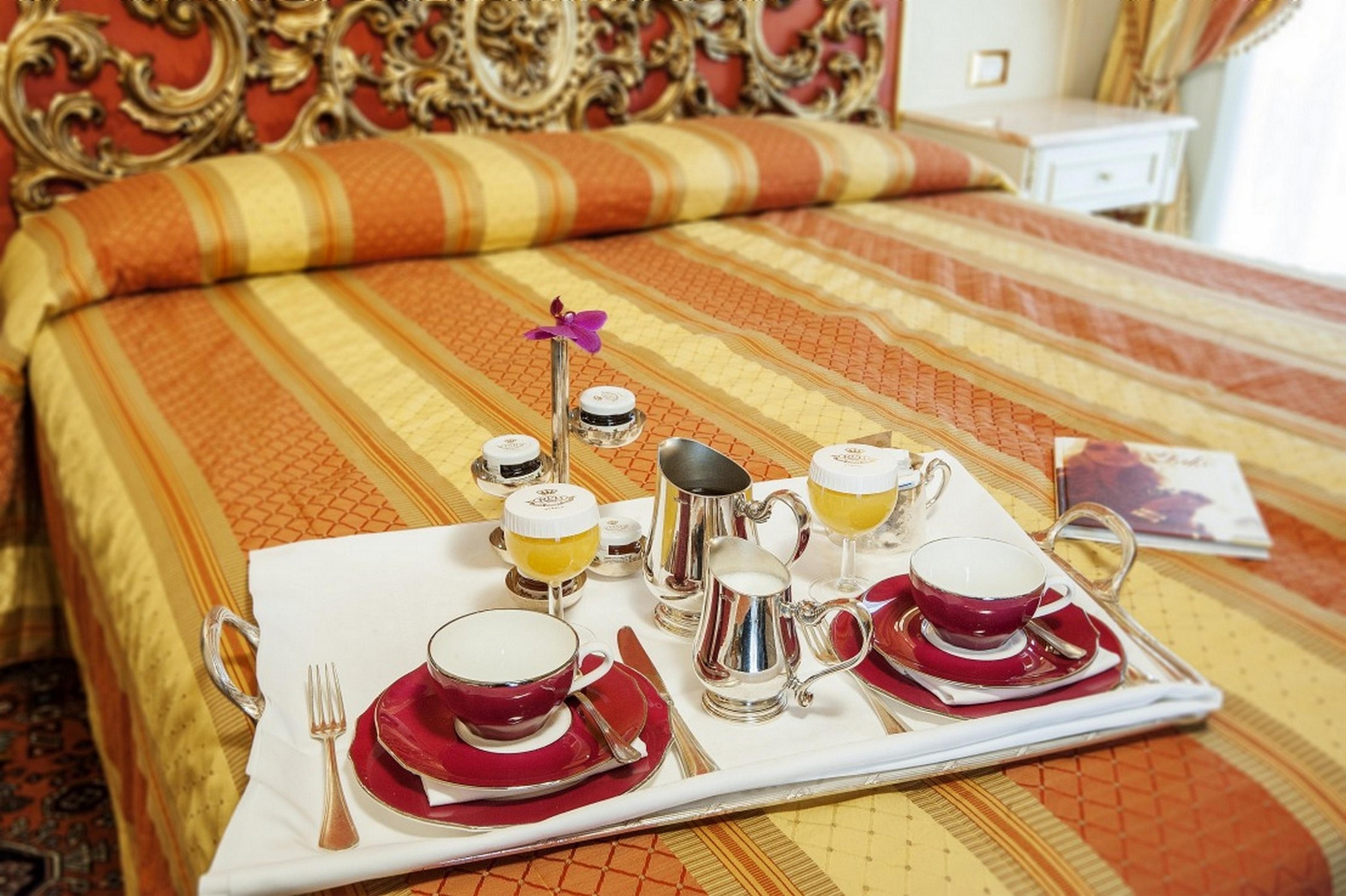Hotel Regina Palace Stresa Esterno foto